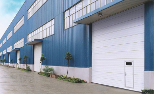 云南通变电气有限公司工业滑升门