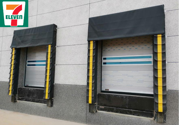 快速冷库门.jpg 快速冷库门.jpg