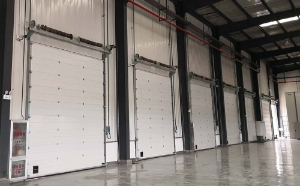 红塔集团玉溪卷烟厂垂直滑升门